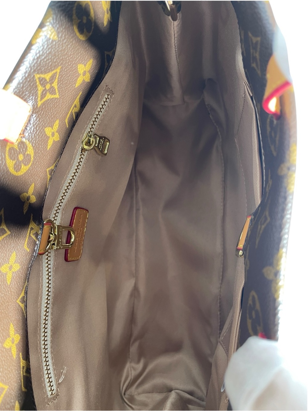 π€ Womenβs Monogram Oversized Shopper Tote with Strap π€ - Picture 9 of 13